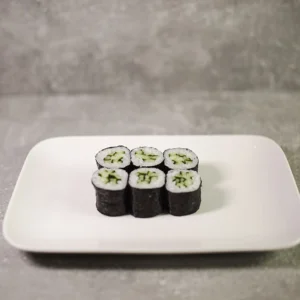 GURKEN MAKI